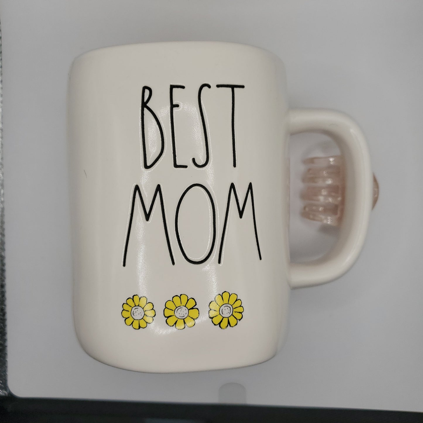 Rae Dunn Best Mom Mug