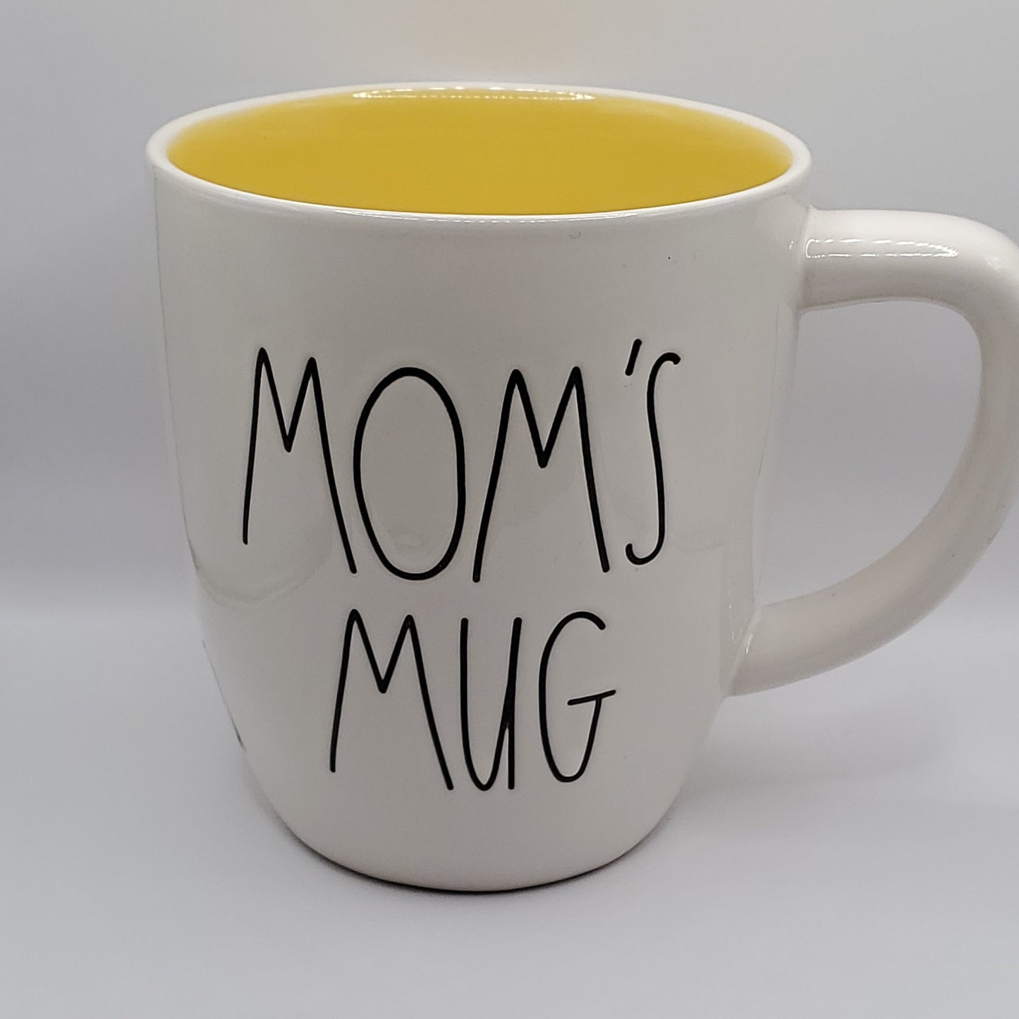 Rae Dunn Mom's Mug coffee mug