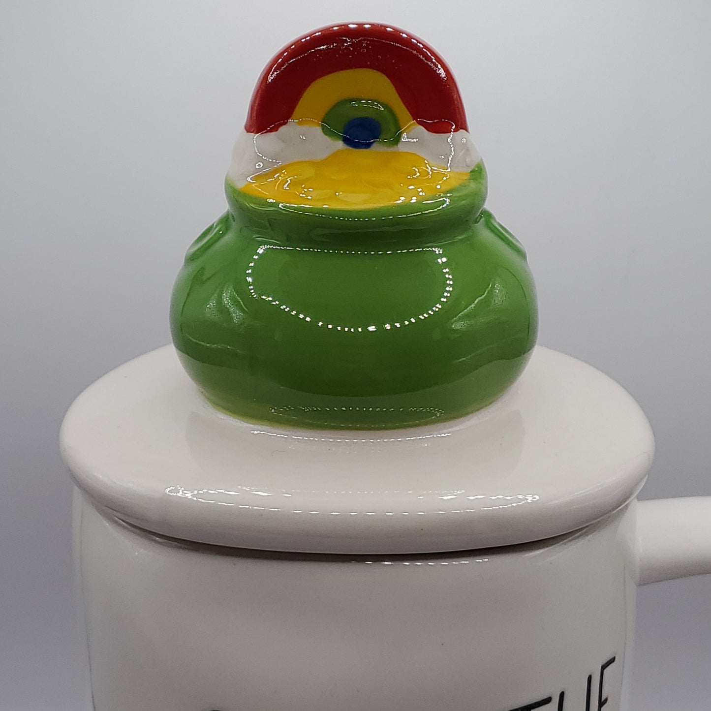 Over The Rainbow Mug with Pot of Gold Top